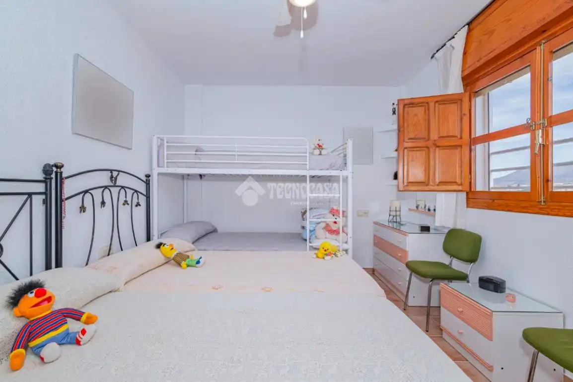Bedroom of Houses for sale in Loja  with Air Conditioner, Terrace and Balcony