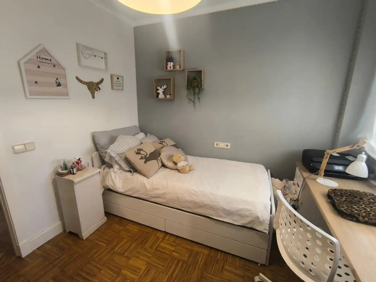 Habitación de Piso en venta en Pontevedra Capital  con Calefacción, Parquet y Horno