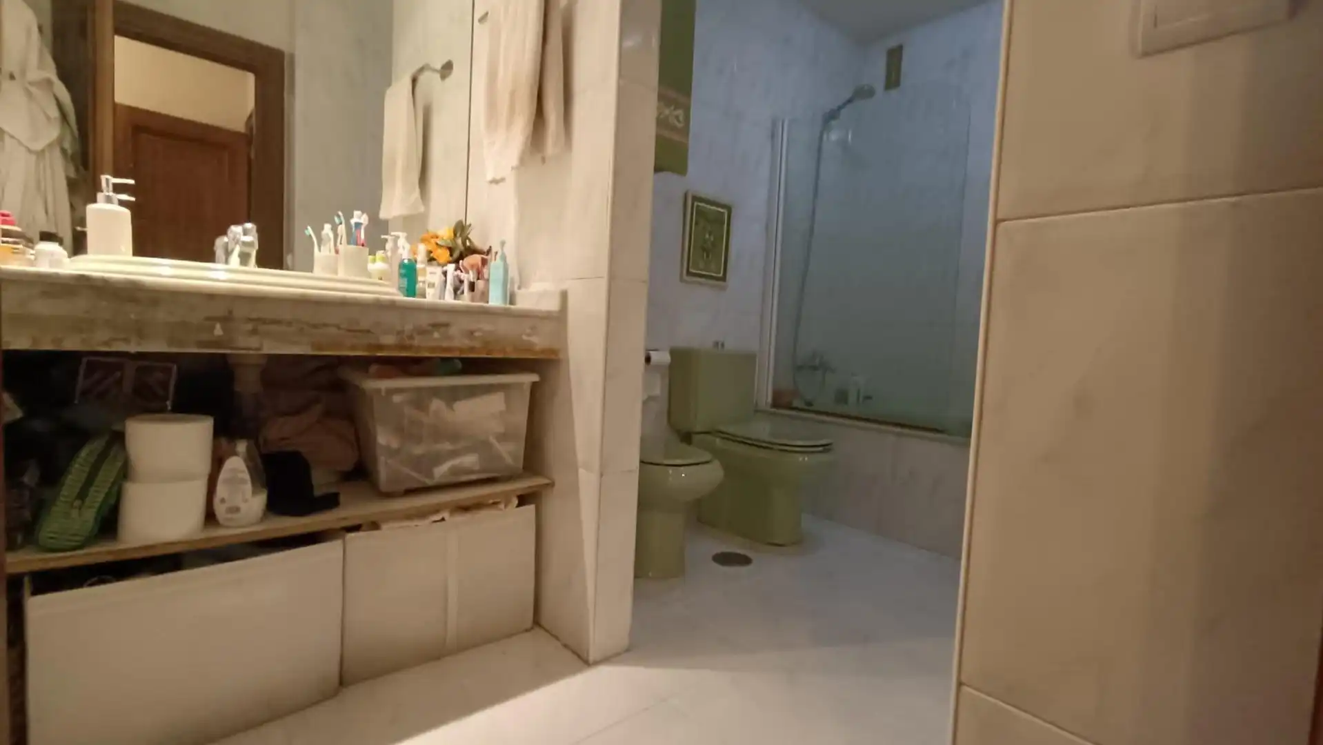 Baño de Piso en venta en Zamora Capital  con Calefacción, Parquet y Trastero