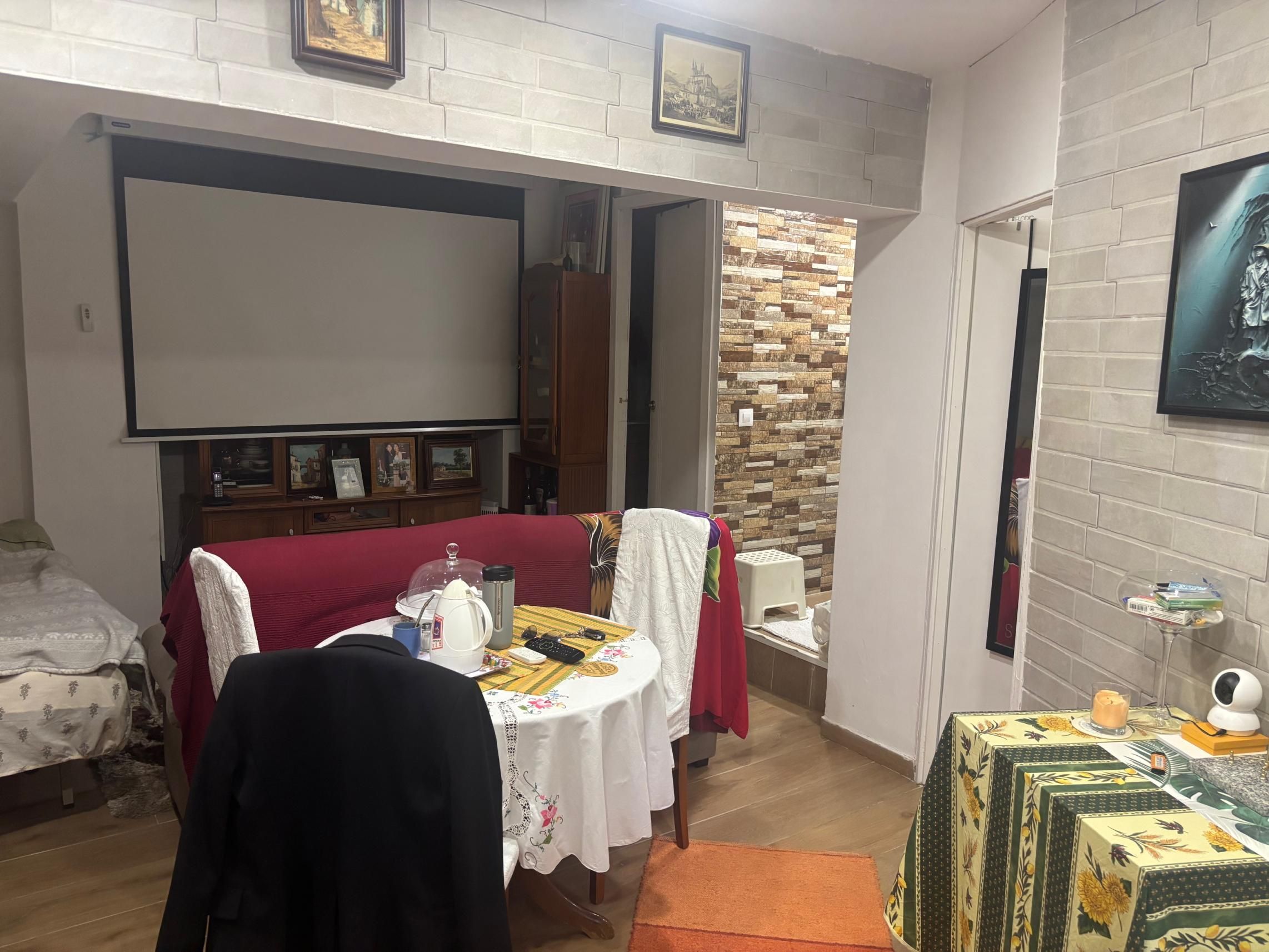 Dining room of Flat for sale in  Madrid Capital
