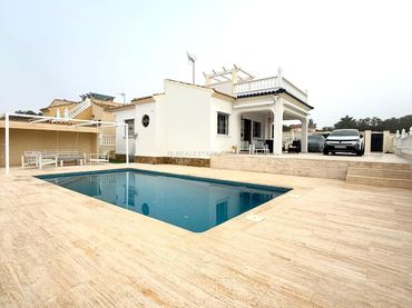 Villa avec jardin à vendre à Orihuela Costa