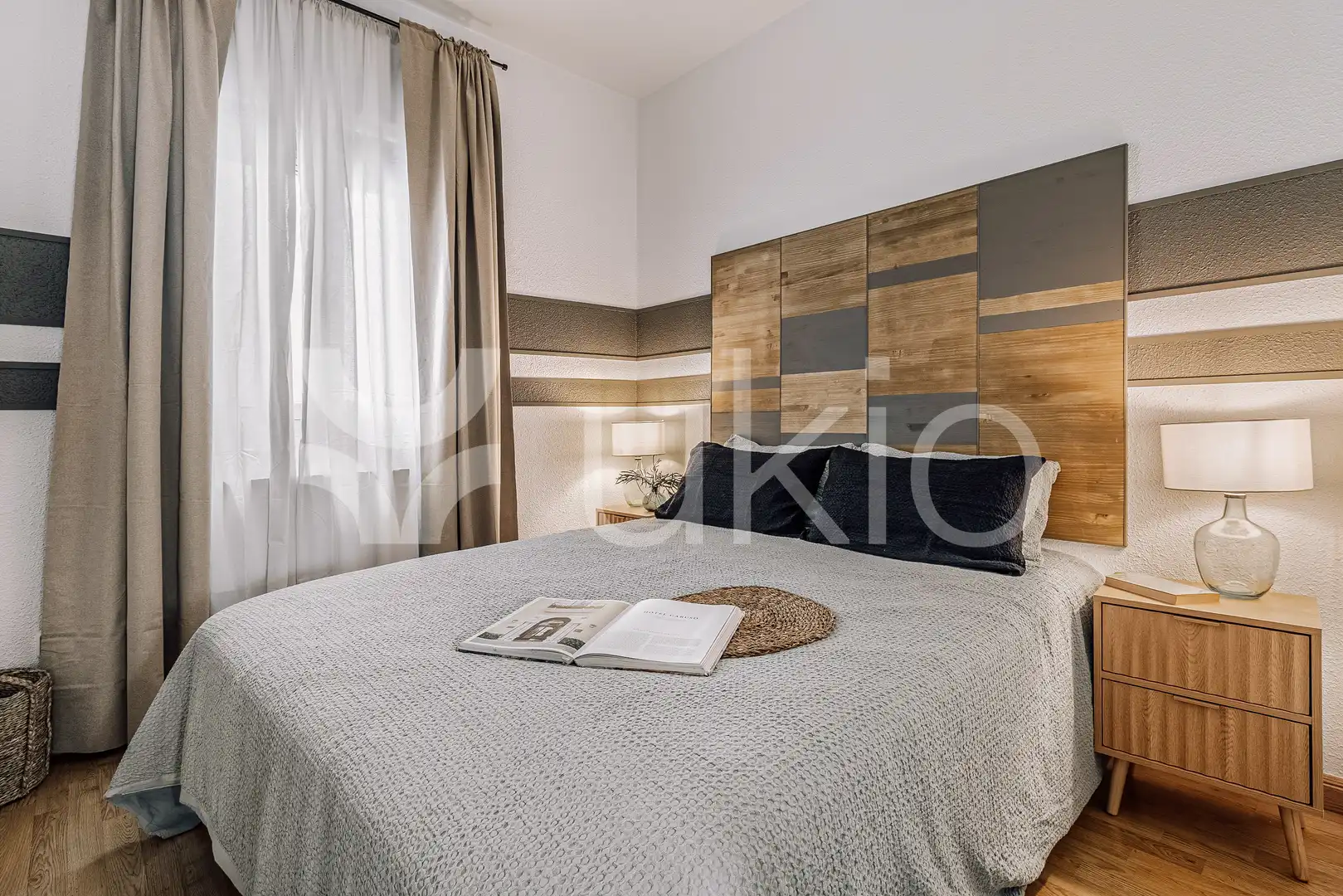 Habitación de Apartamento de alquiler en Madrid con Aire acondicionado, Calefacción y Amueblado