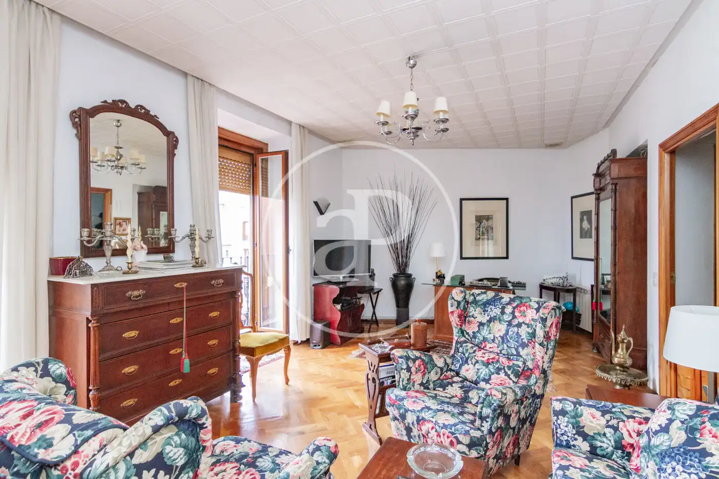 Living room of Flat for sale in Madrid  with Heating, Storage room and Balcony