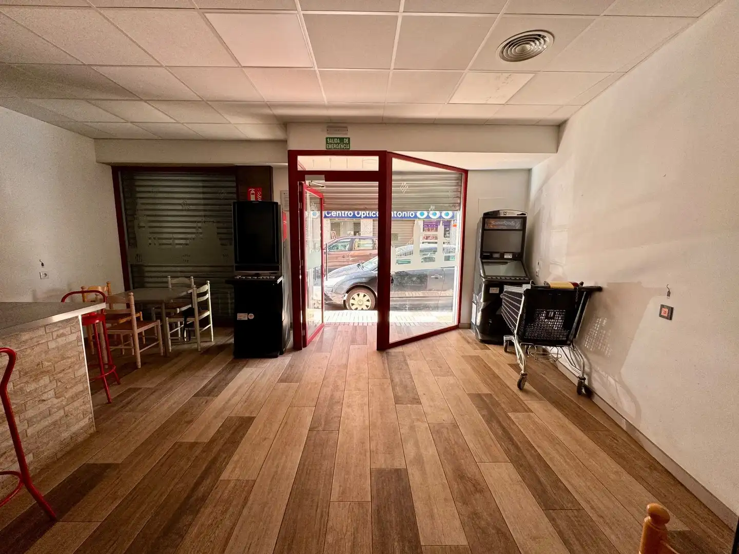 Business premises for sale in mossen vicent valero 5, imagen 13