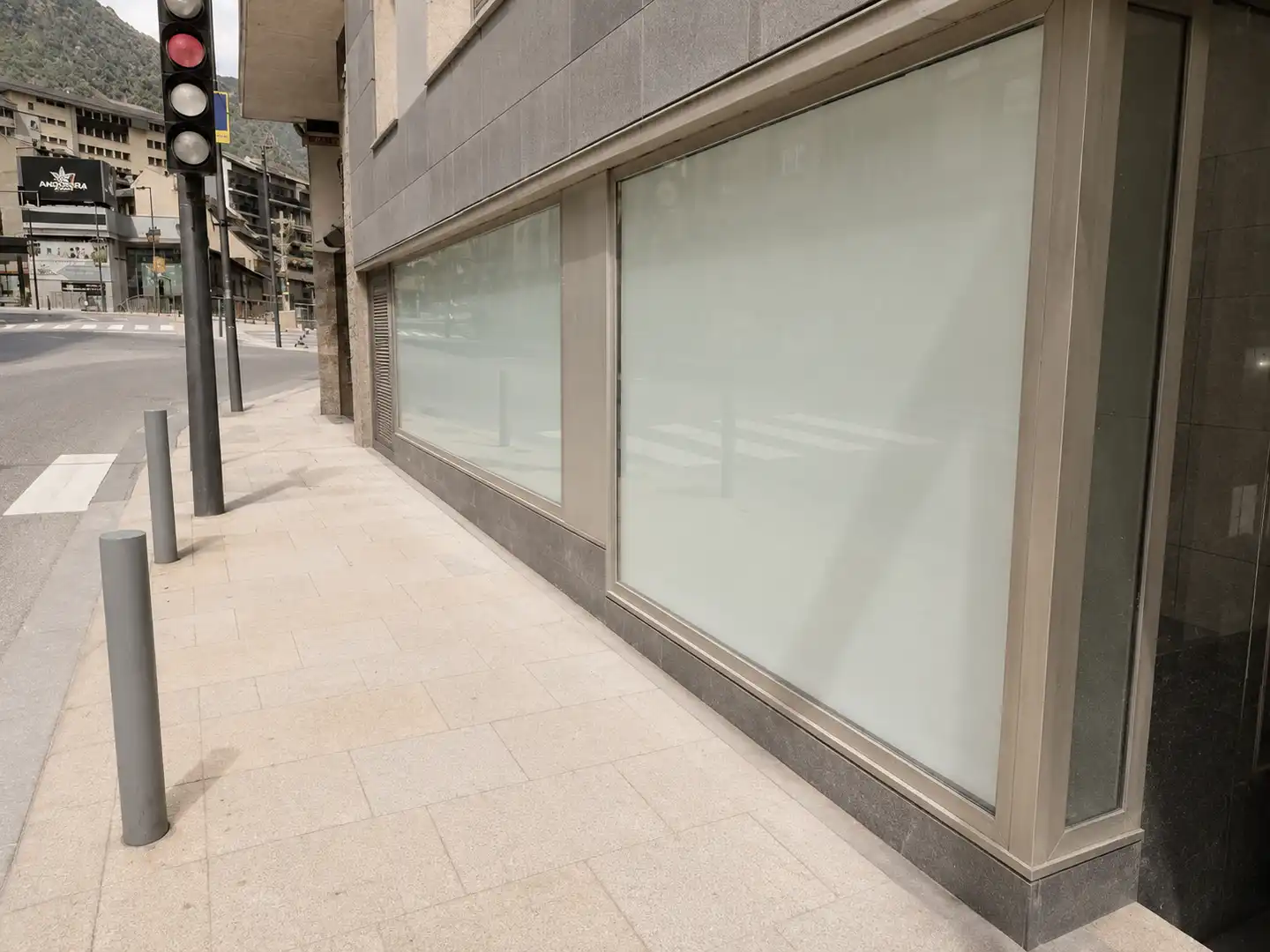 Gewerbefläche zum Verkauf in Avinguda de Santa Coloma