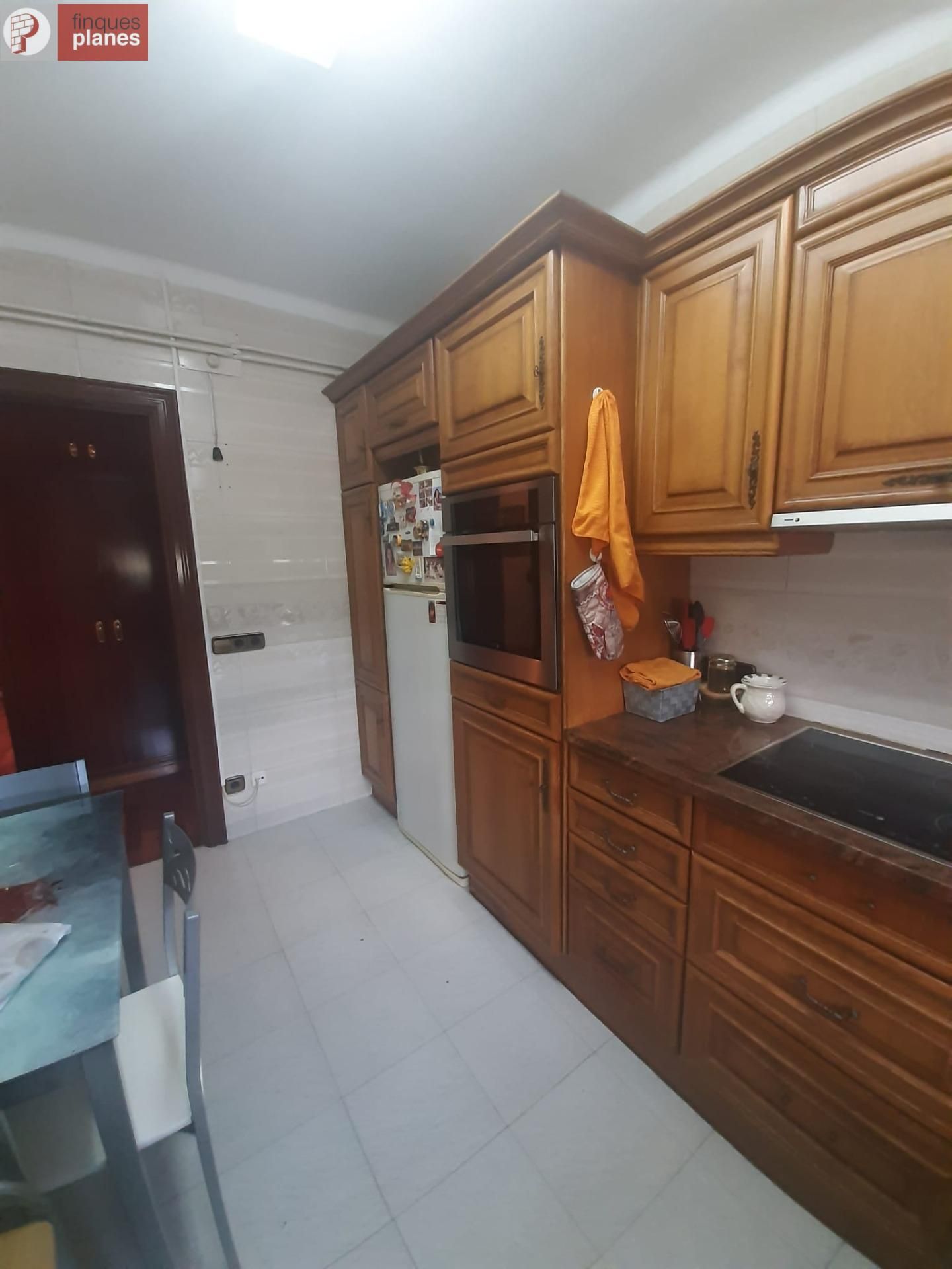 Cuina de Pis en venda en La Seu d'Urgell amb Calefacció, Terrassa i Traster