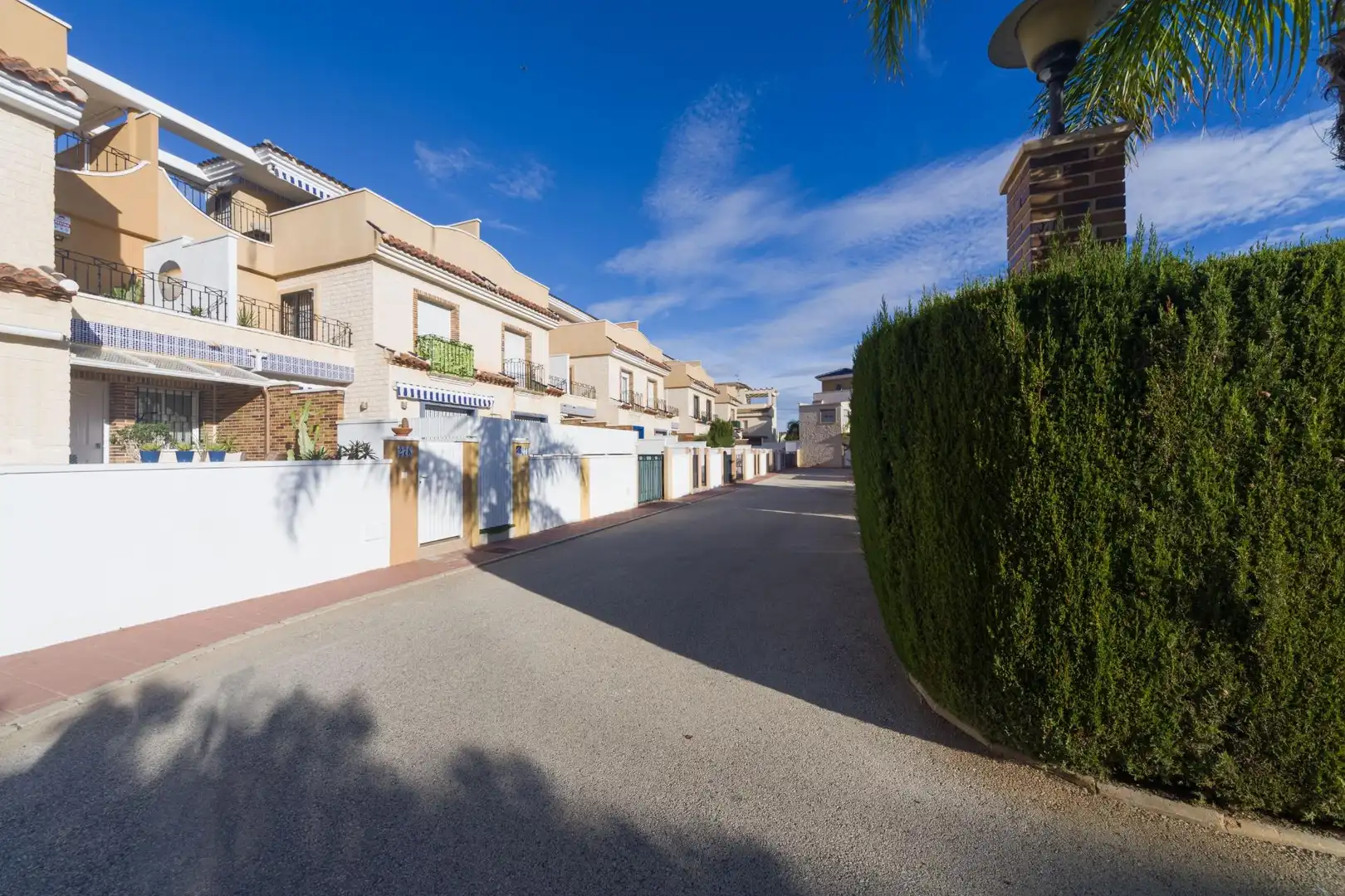 Casa amb terrassa en venda a Avenida de Europa, imagen 4