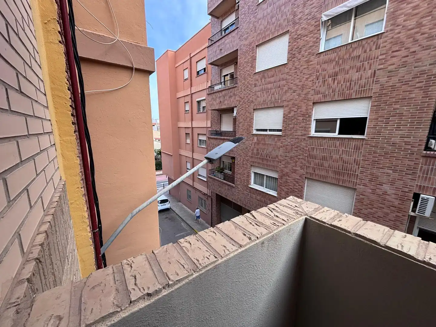 Exterior view of Flat for rent in Burjassot  with Air Conditioner and Furnished