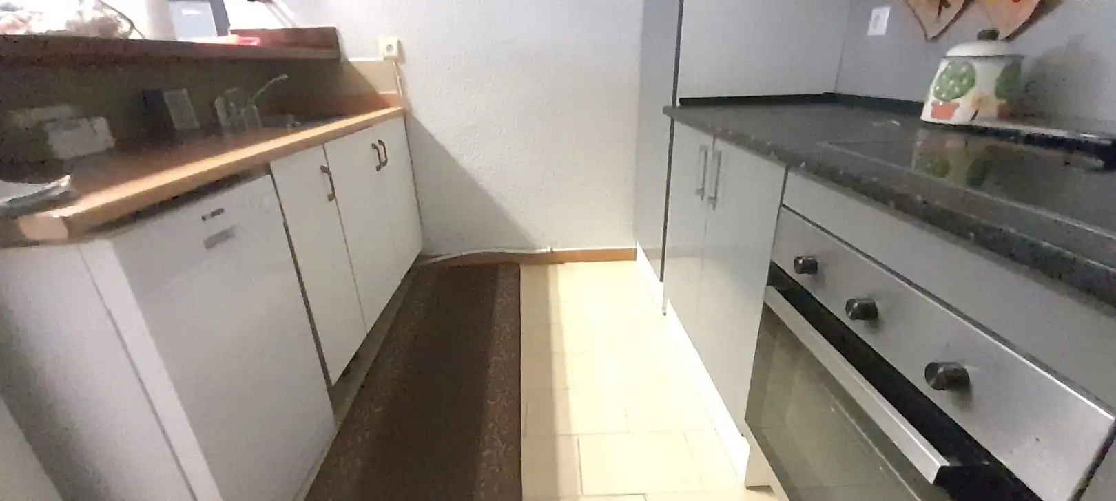 Kitchen of Commercial properties for sale in  Logroño