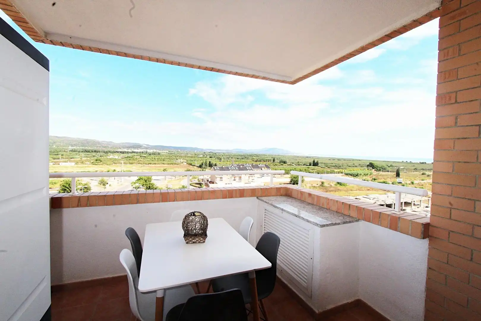 Terrassa de Apartament de lloguer en Cabanes amb Piscina comunitària