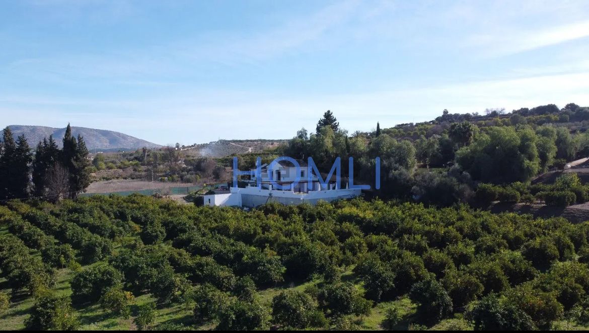 Casa o xalet en venda en Alhaurín El Grande amb Aire condicionat, Calefacció i Jardí privat