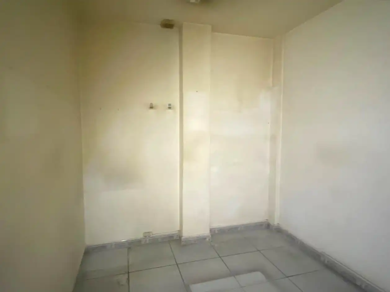 Business premises for sale in Carrer de l'Alcalde Armengou, imagen 5