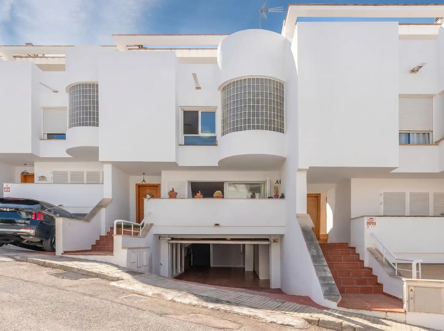 Exterior view of Detached homes for sale in  Palma de Mallorca  with Air Conditioner, Heating and Private garden