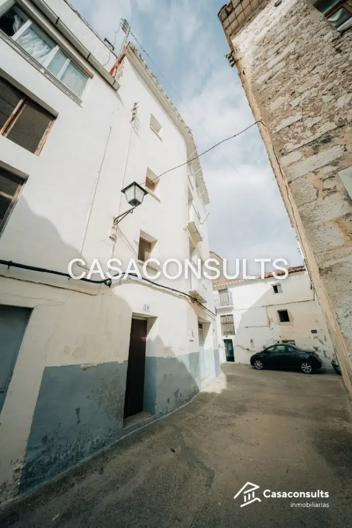 Casa con terraza en venta en Llucena / Lucena del Cid, imagen 5