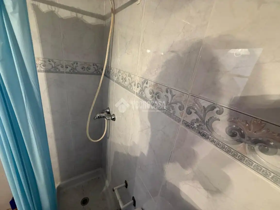 Bany de Casa adosada en venda en Almorox amb Calefacció i Moblat