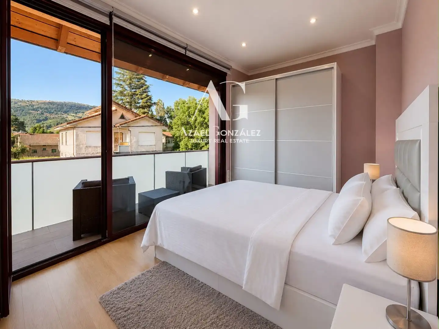 Bedroom of Detached homes for sale in Castañeda  with Heating, Terrace and Alarm