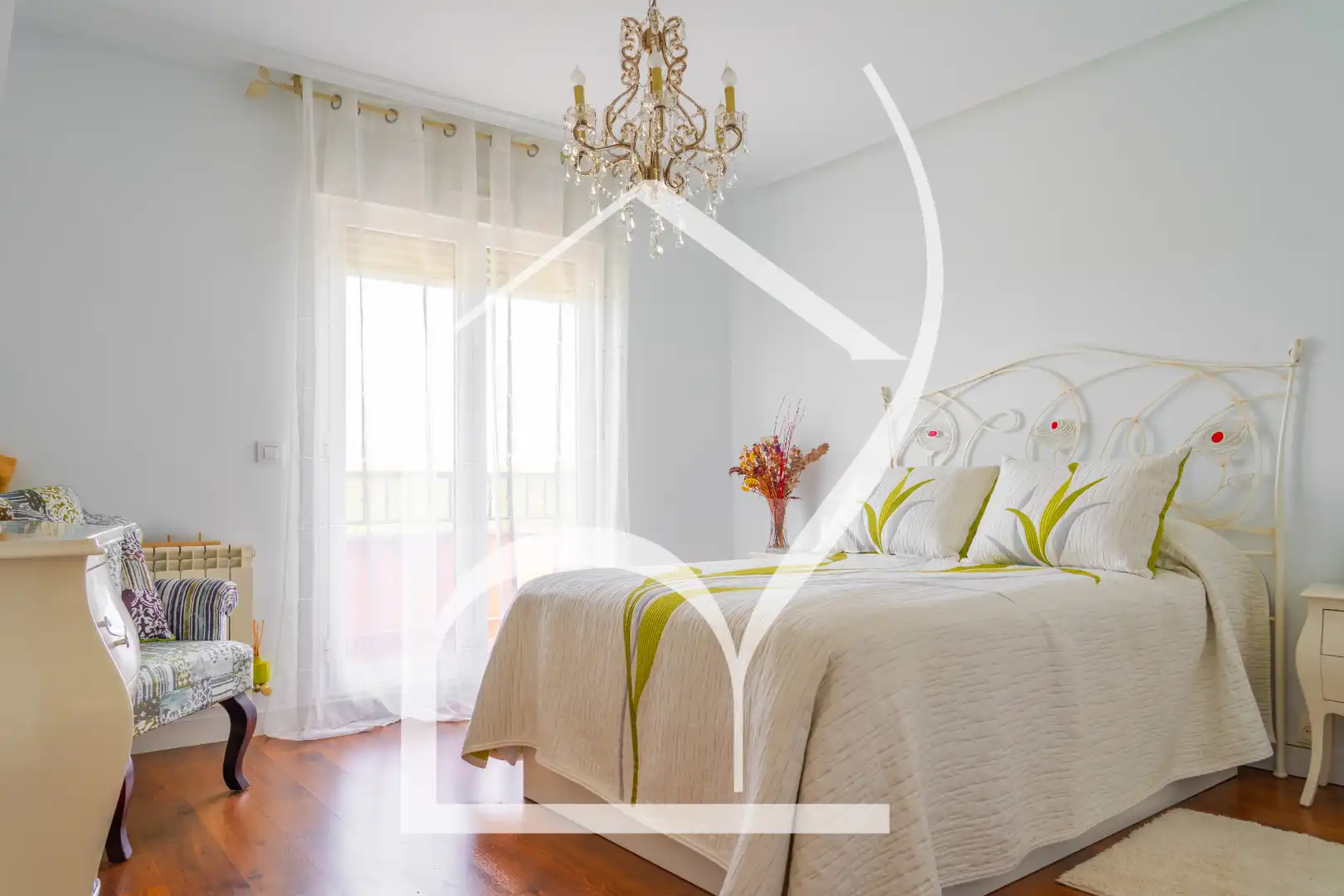 Bedroom of Detached homes for sale in Arapiles  with Heating, Terrace and Swimming Pool