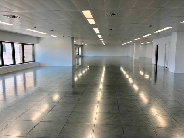 Oficina en Alquiler en N/A en Barri de les Corts