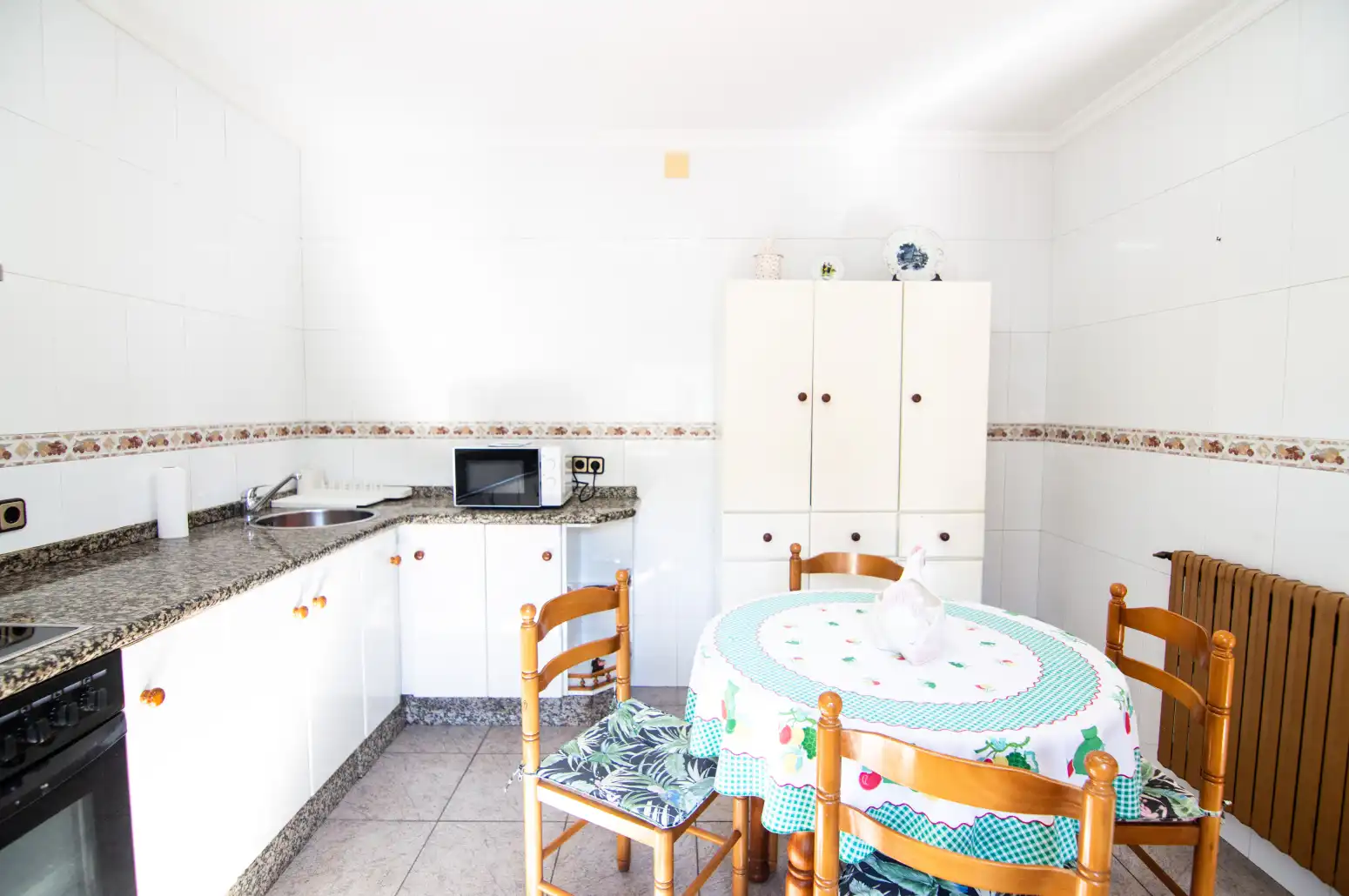 Kitchen of Houses for rent in San Claudio - Trubia - Las Caldas