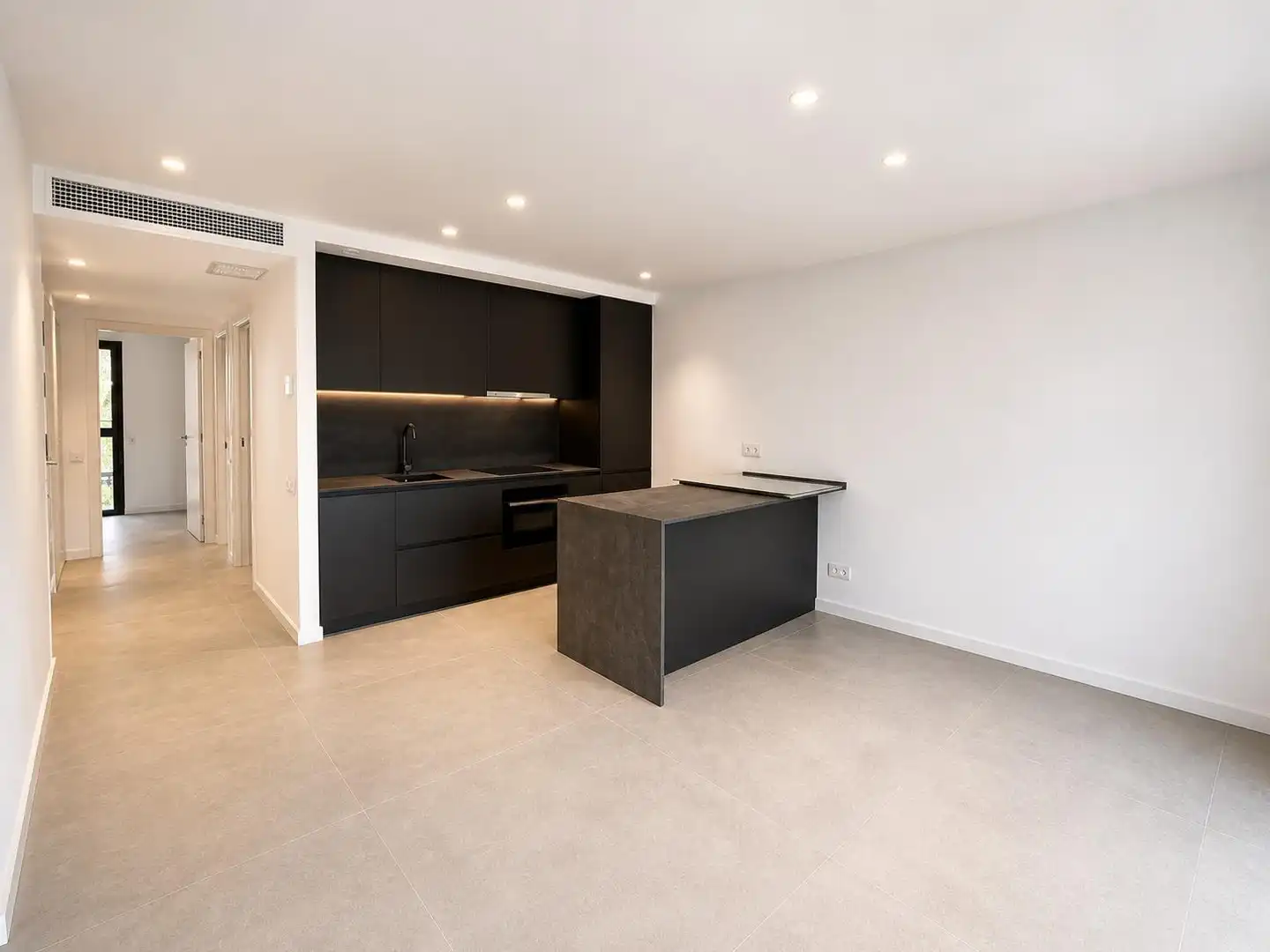 Wohnung zur Miete in Carrer NUMANCIA, Barri de les Corts, Les Corts, Barcelona Capital