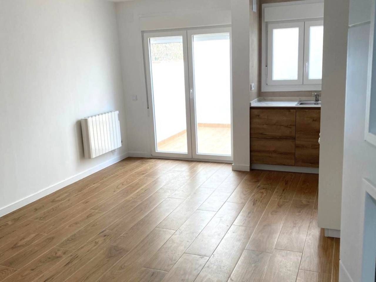 Bedroom of Single-family semi-detached for sale in Sabadell  with Air Conditioner, Heating and Parquet flooring