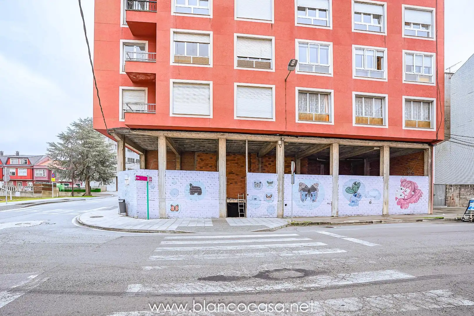 Local commercial à vendre à Carballo