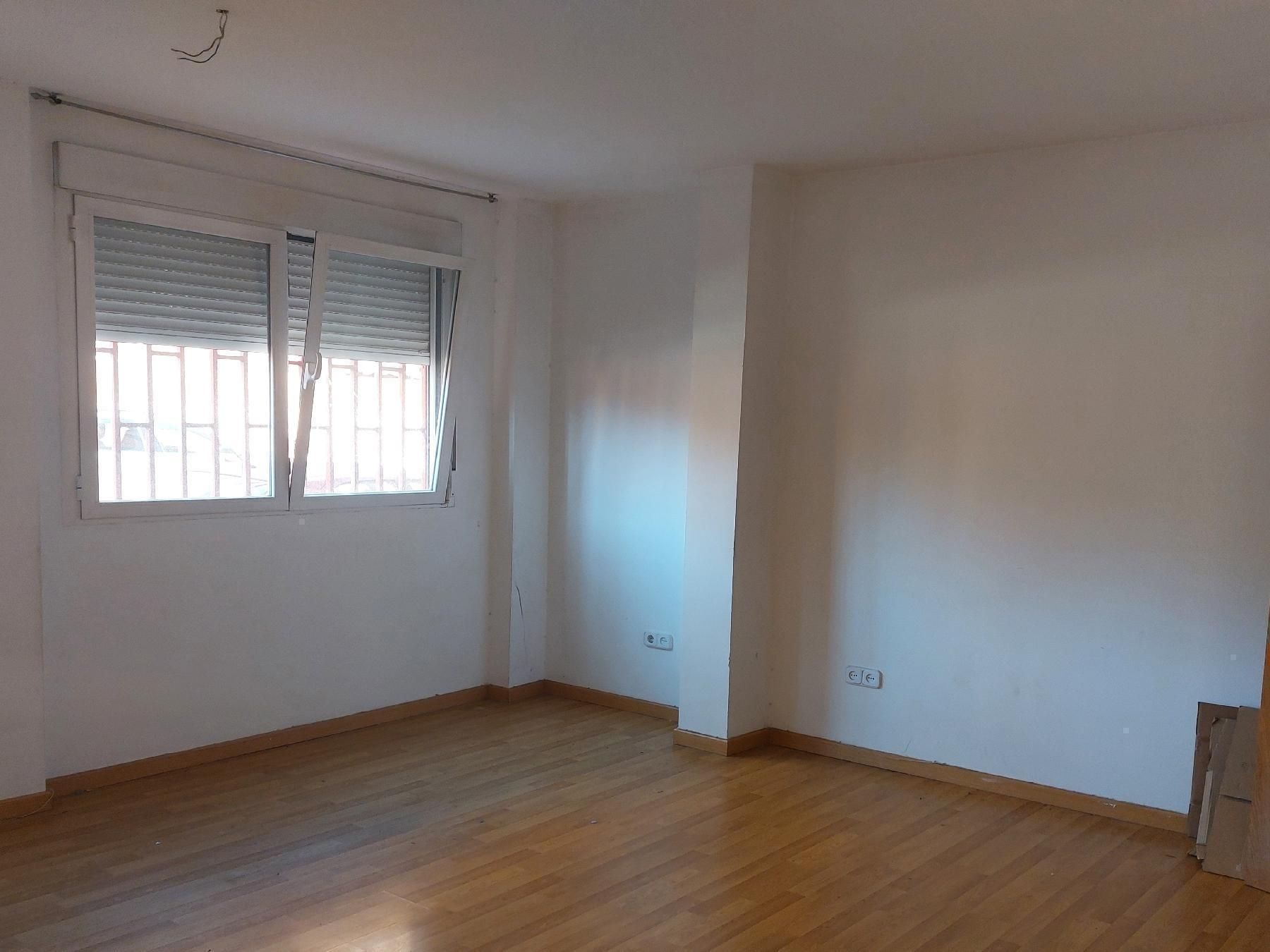 Bedroom of Flat for sale in  Madrid Capital