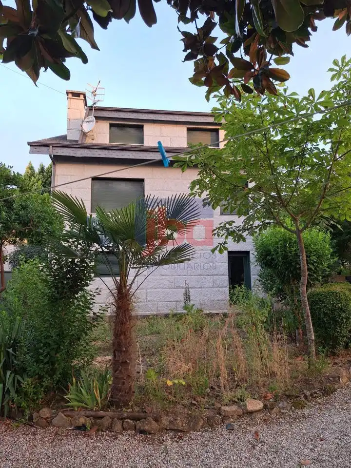 Xalet amb jardí en venda a Toén, imagen 36