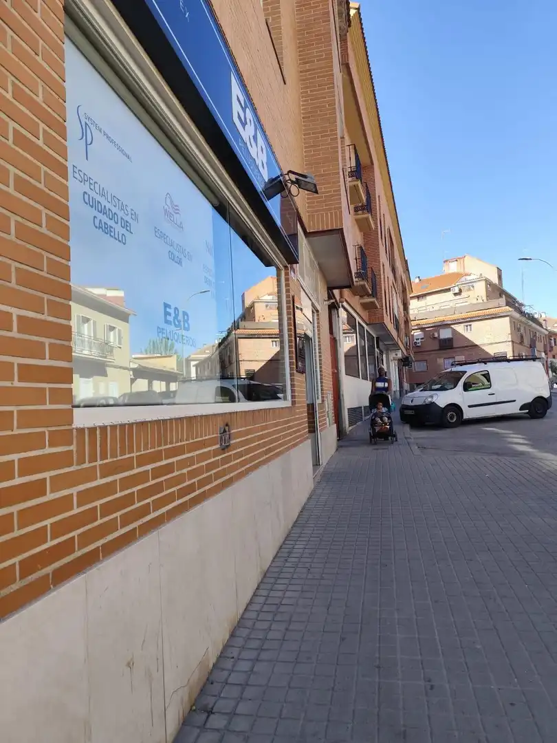 Vista exterior de Local de alquiler en Ciempozuelos con Aire acondicionado y Amueblado