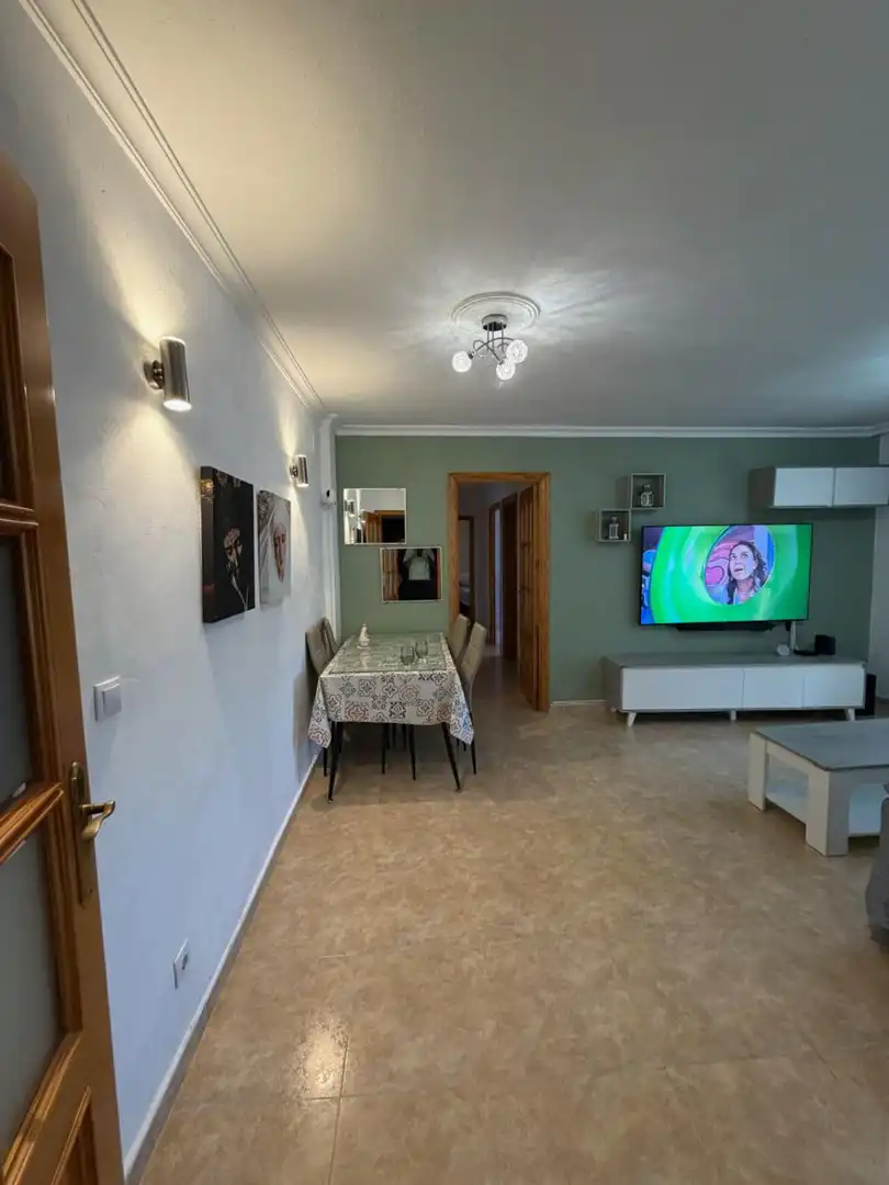 Dining room of Flat for sale in Sevilla  with Air Conditioner and Terrace
