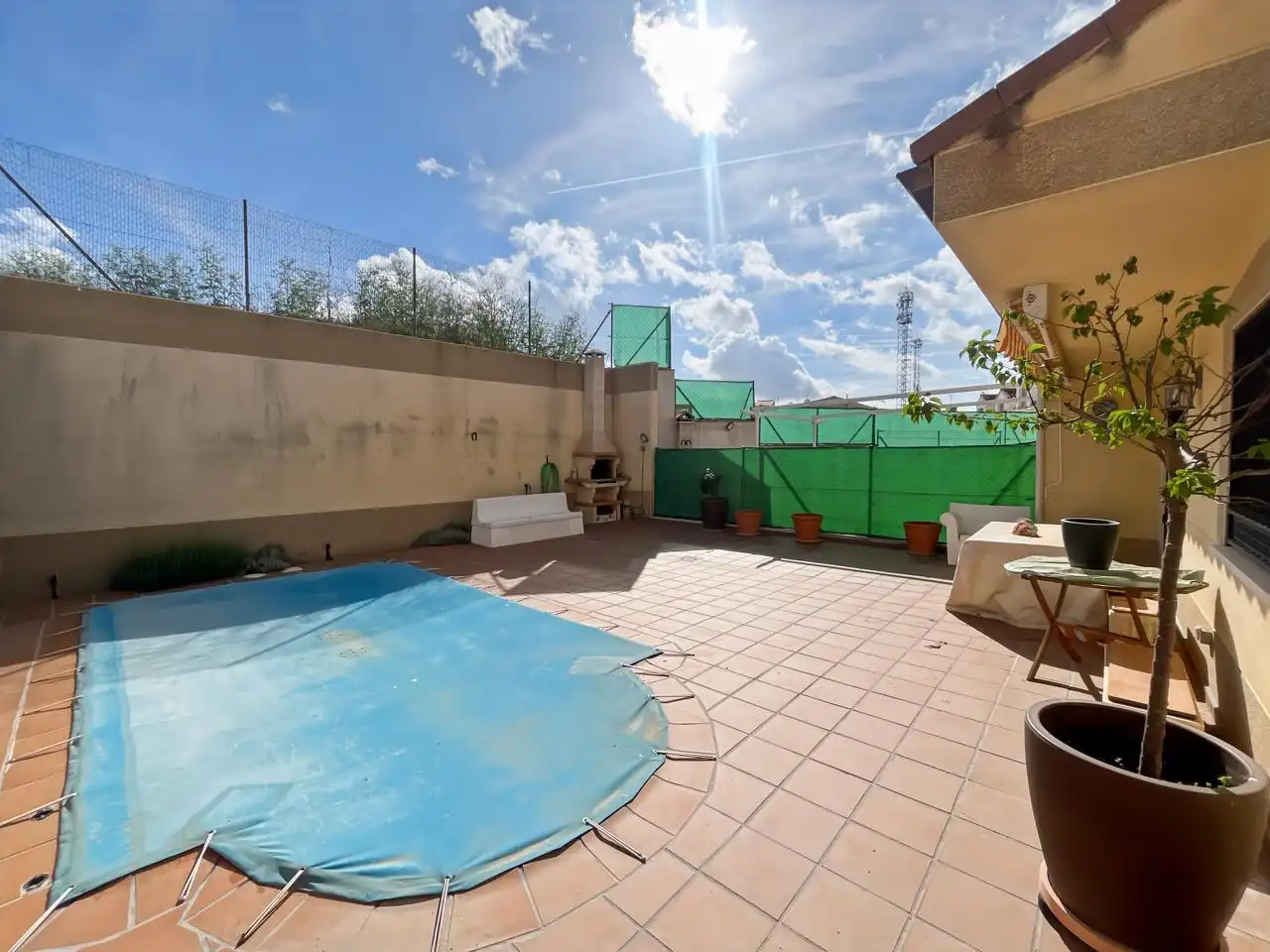 Terrassa de Casa adosada en venda en Valdelaguna amb Calefacció, Jardí privat i Terrassa
