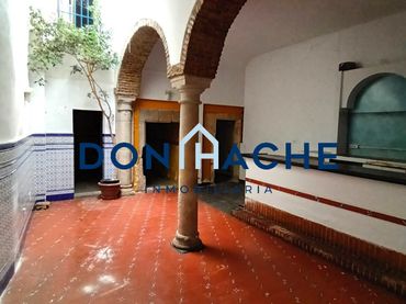 Casa en venda a Calle Romero Leal 20