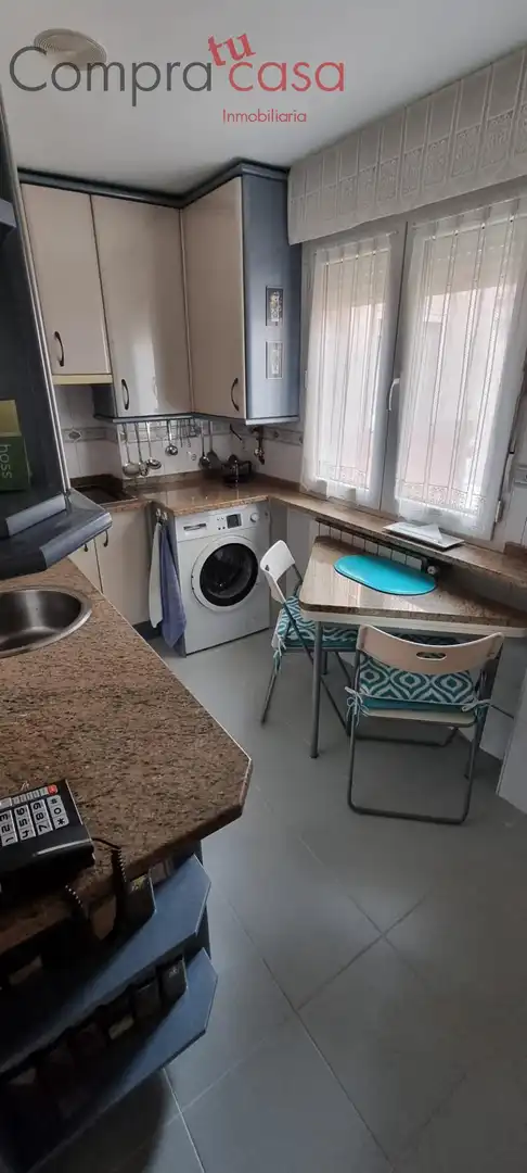 Kitchen of Flat for sale in Segovia  with Heating, Private garden and Parquet flooring