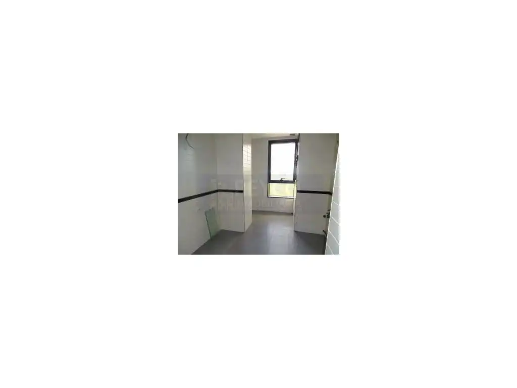 Habitación de Piso en venta en  Logroño con Piscina