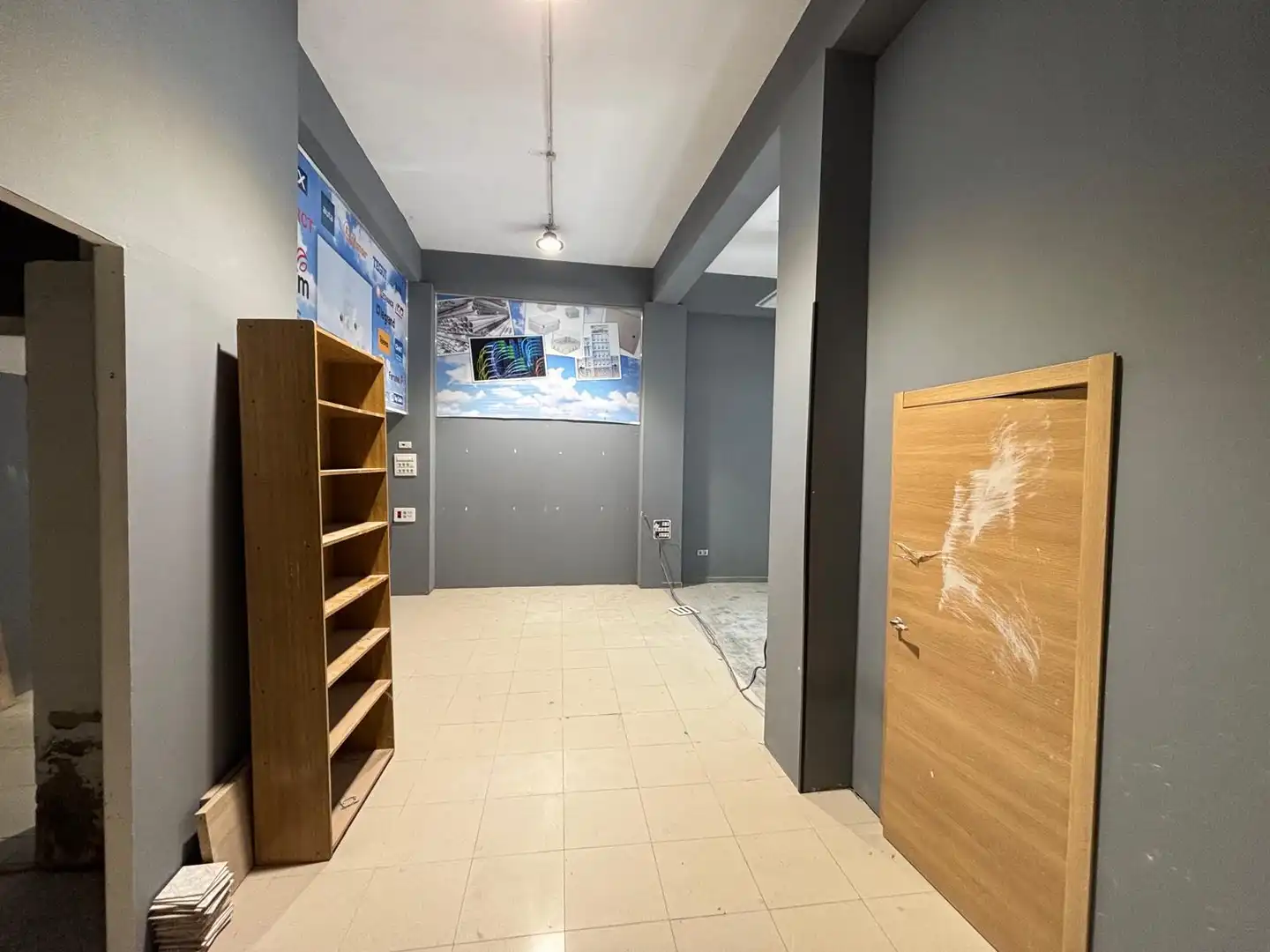 Gewerbefläche zum Verkauf in Calle José María de Pereda, imagen 6