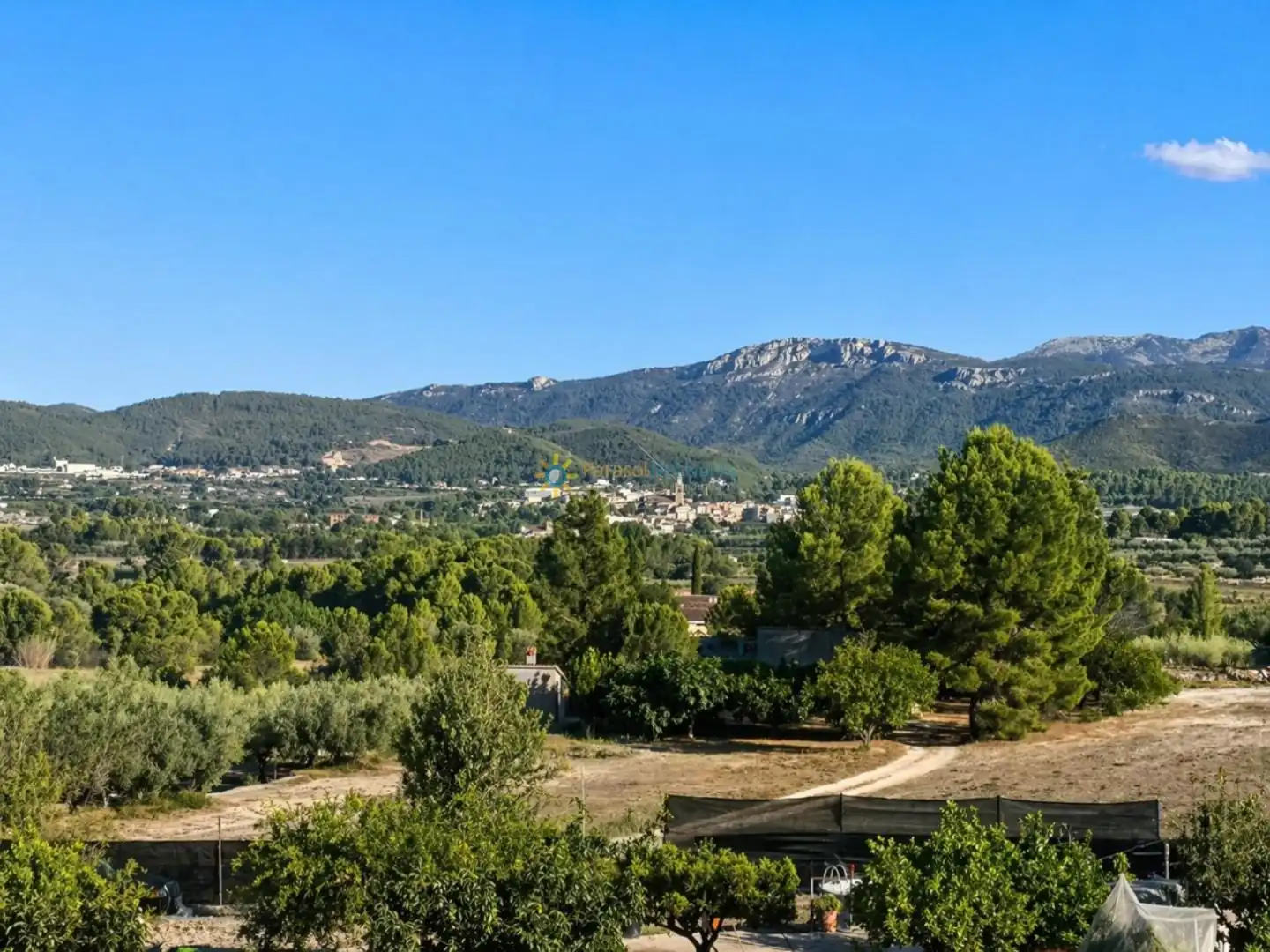 Außenansicht von Country house zum Verkauf in Albaida mit Privatgarten und Abstellraum