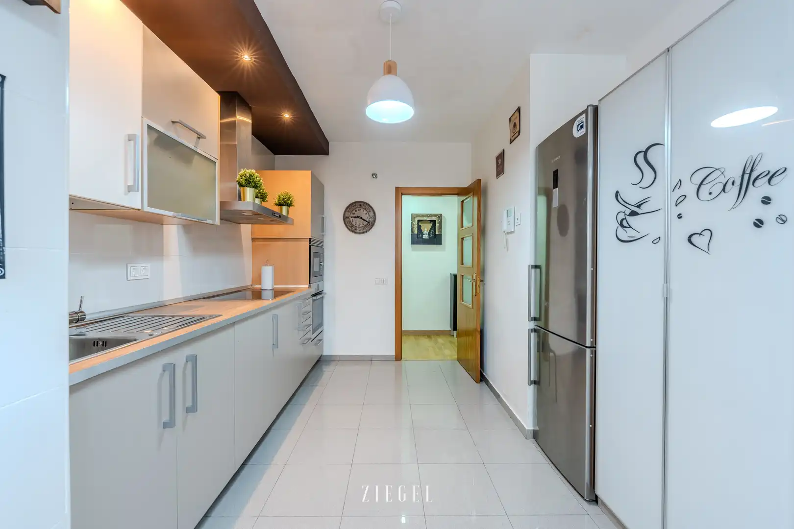 Kitchen of Flat for rent in Las Palmas de Gran Canaria  with Private garden, Storage room and Swimming Pool