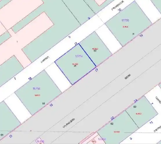 Terreny residencial en venda a Casc Urbà