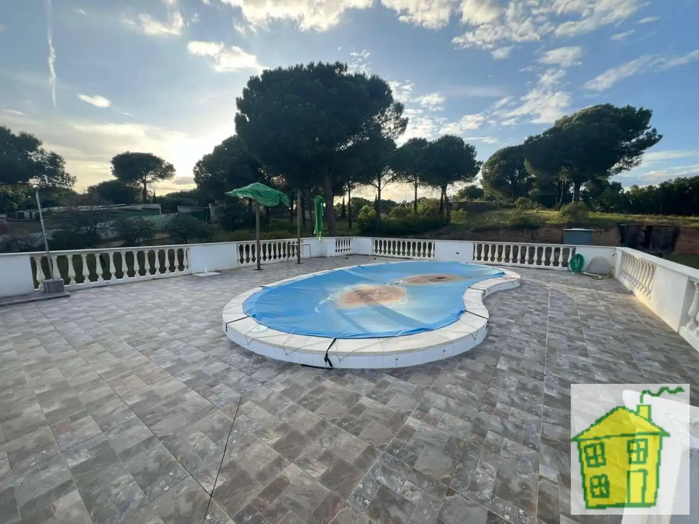 Piscina de Finca rústica en venta en Andújar con Jardín privado, Trastero y Piscina