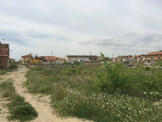 Buildings for sale in San Mateo de Gállego