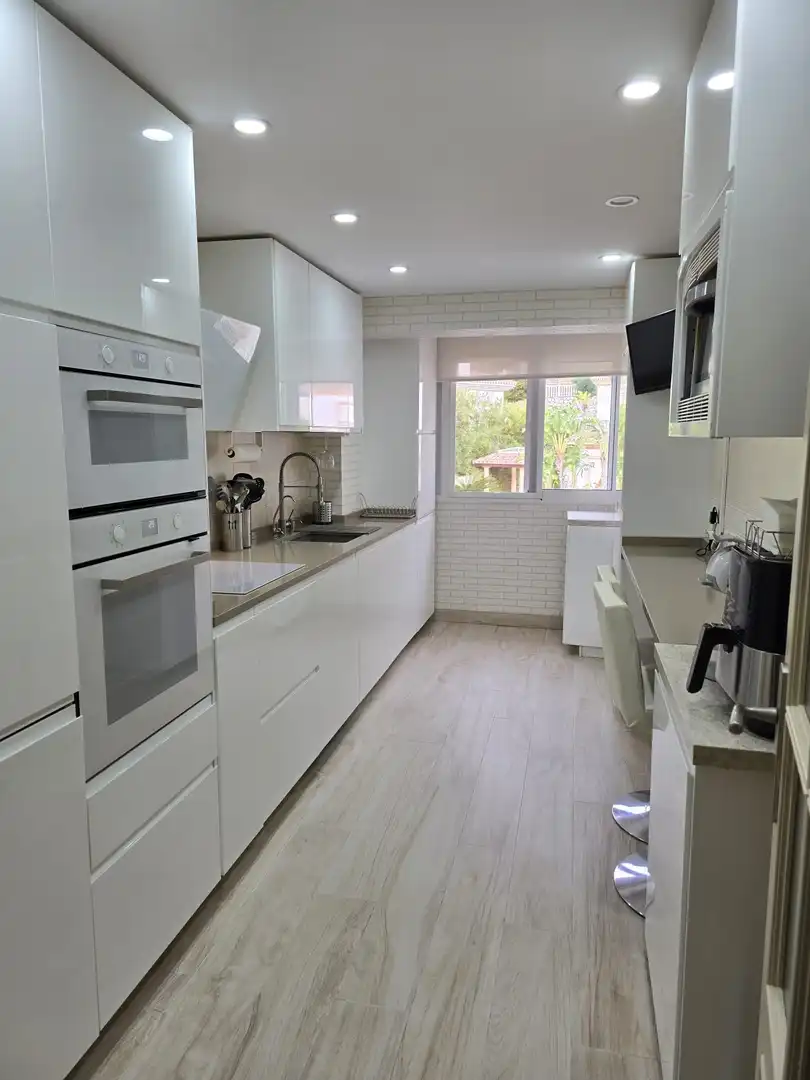 Cocina de Dúplex en venta en Mijas con Aire acondicionado, Calefacción y Terraza
