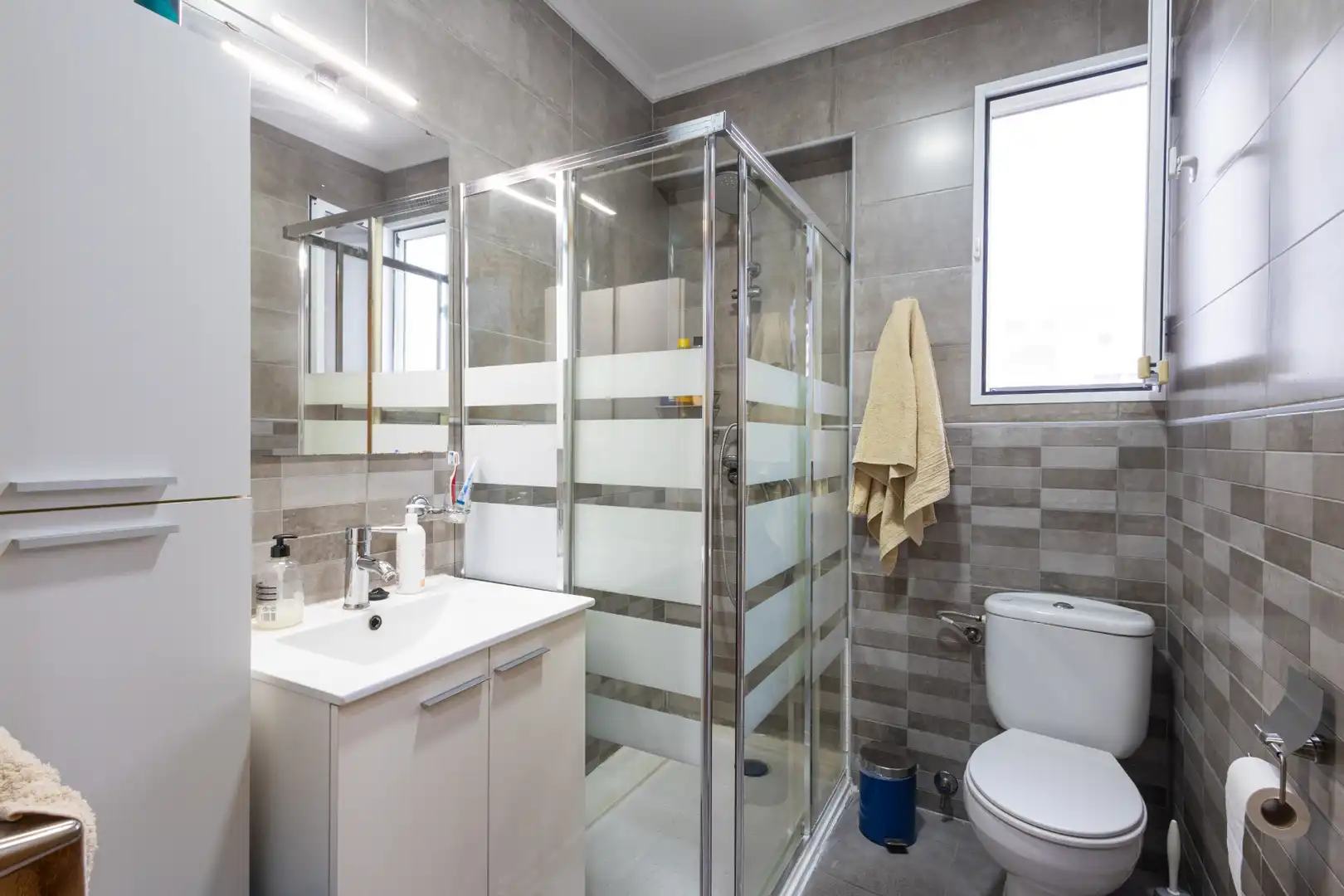 Bathroom of Flat for sale in Torrent
