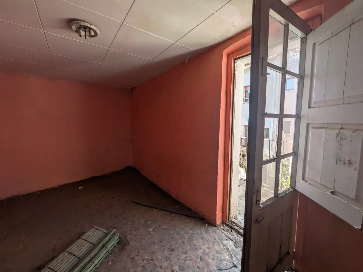 Finca rústica en venda en Sallent amb Jardí privat