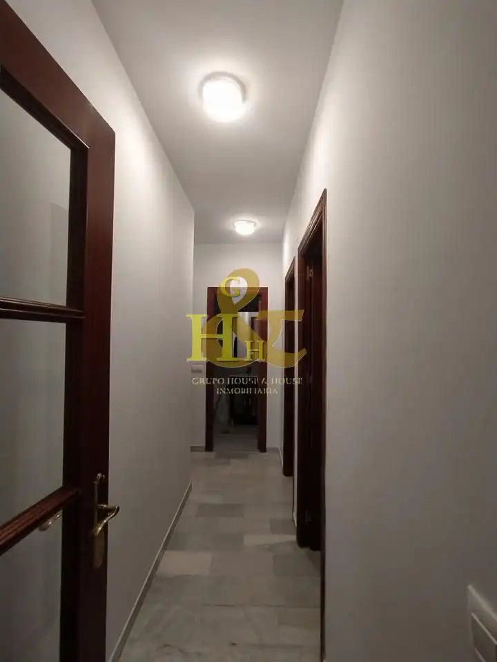 Planta baixa en venda a V Centenario - Piletas - Capuchinos