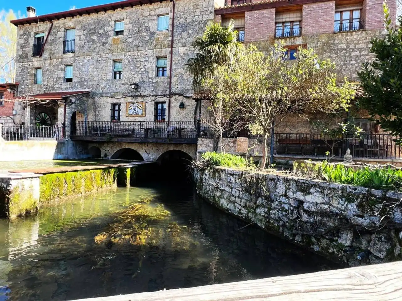 Vista exterior de Casa o chalet en venta en Frandovínez