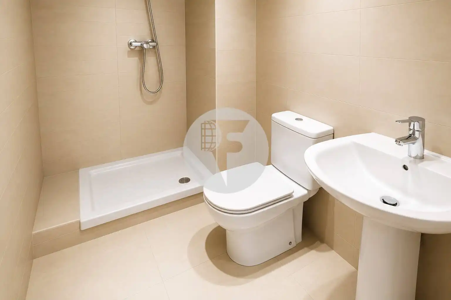 Baño de Dúplex en venta en Barcelona con Trastero