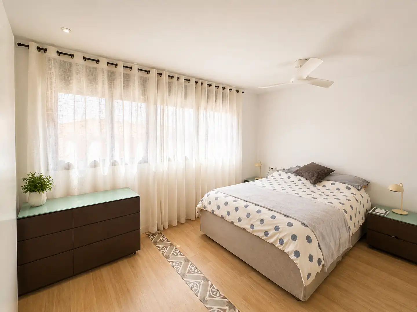 Bedroom of Detached homes for sale in Castellar del Vallès  with Air Conditioner, Heating and Parquet flooring