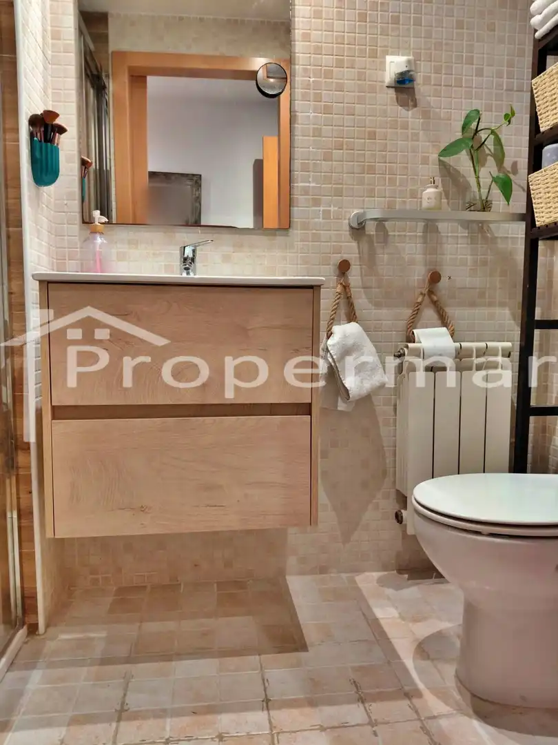 Baño de Ático en venta en Parets del Vallès con Aire acondicionado, Calefacción y Terraza