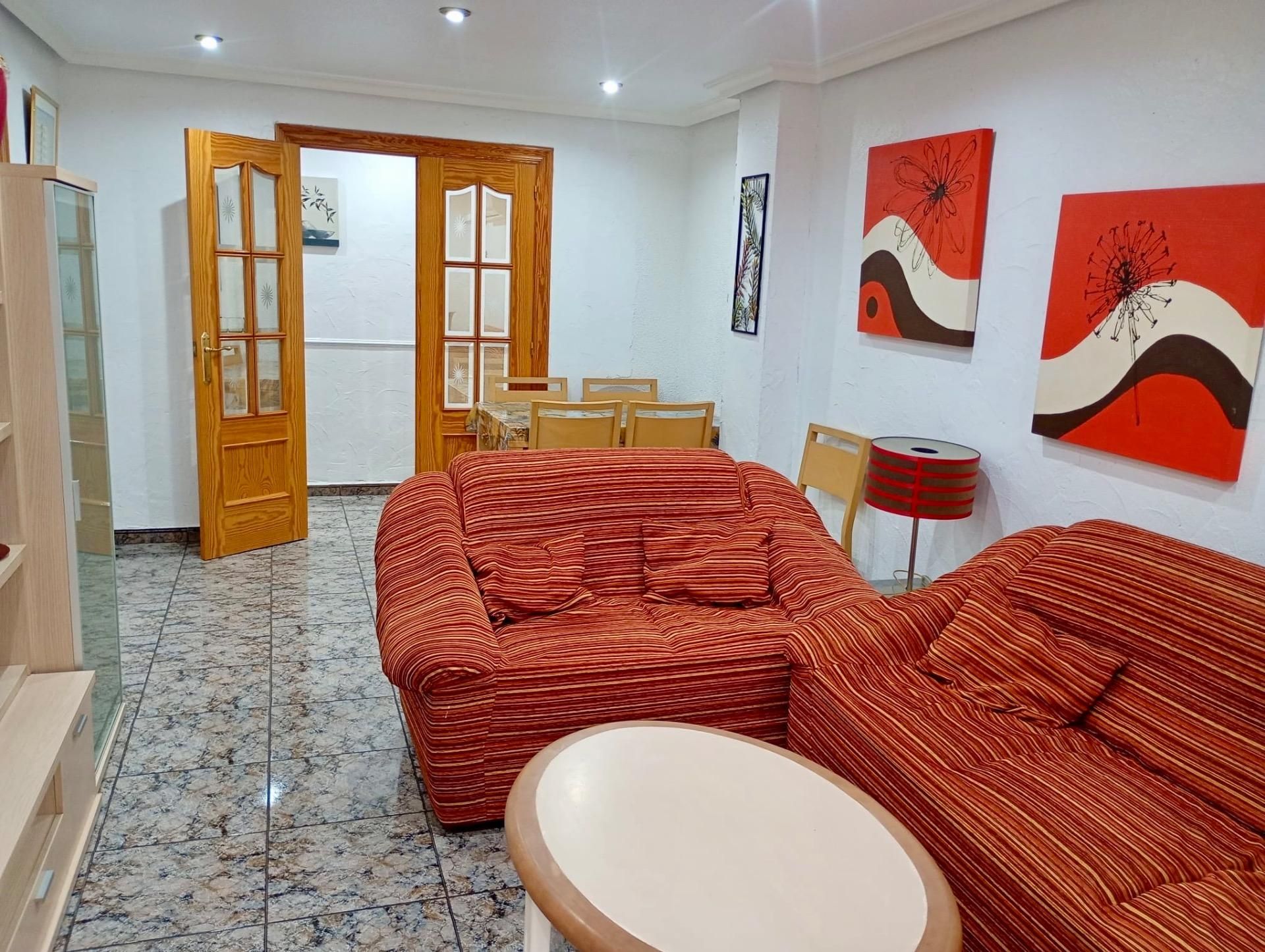 Sala d'estar de Pis en venda en Elche / Elx amb Aire condicionat i Balcó