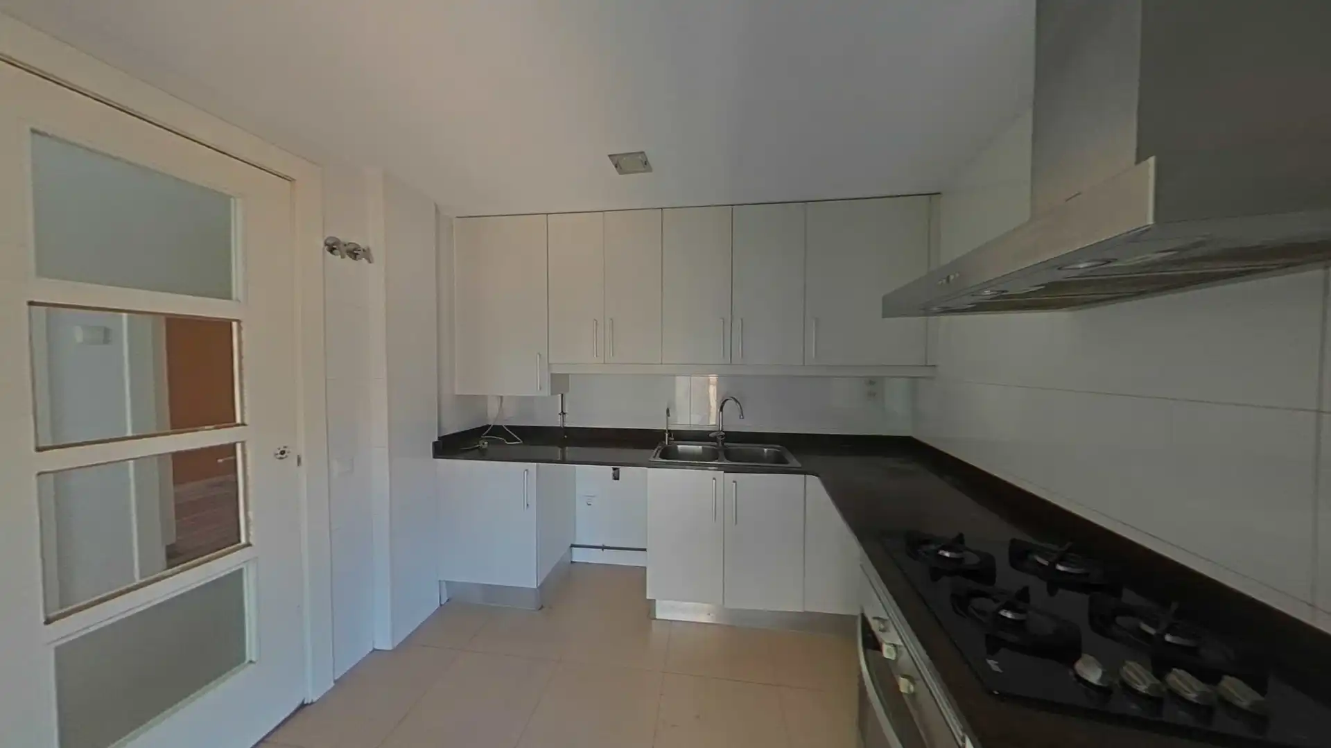 Cocina de Piso en venta en Castelldefels con Aire acondicionado, Calefacción y Terraza